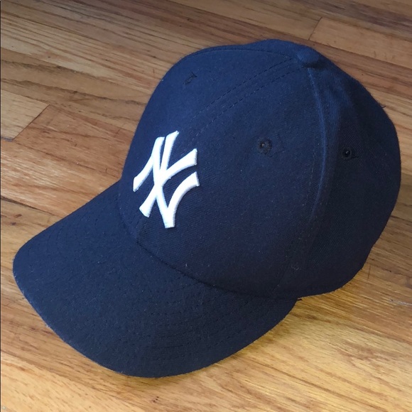 blue yankee fitted